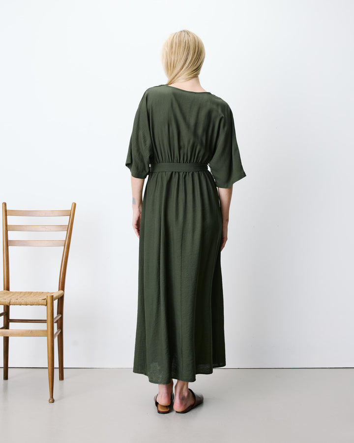 Robe longue évasée col V croisé kaki Amelia