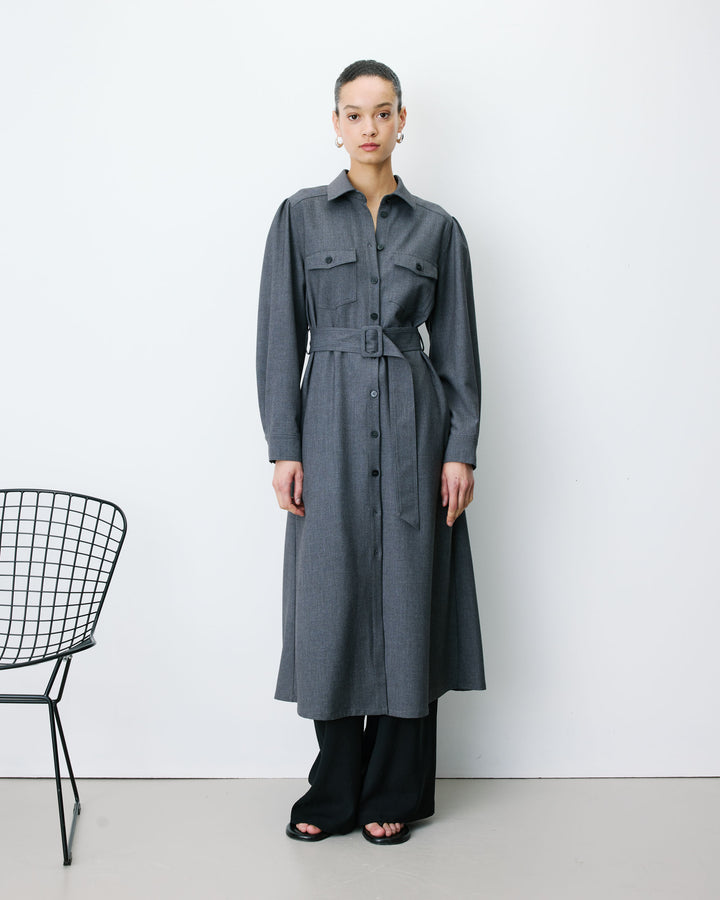 Robe chemise longue cintrée à la taille anthracite Arella