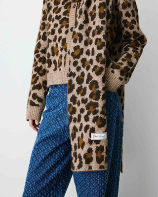 Écharpe en jacquard imprimé leo Adra