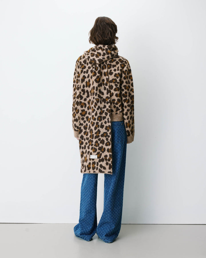 Écharpe en jacquard imprimé leo Adra