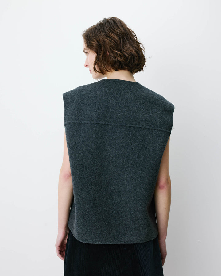 Veste sans manches oversize anthracite Adagio