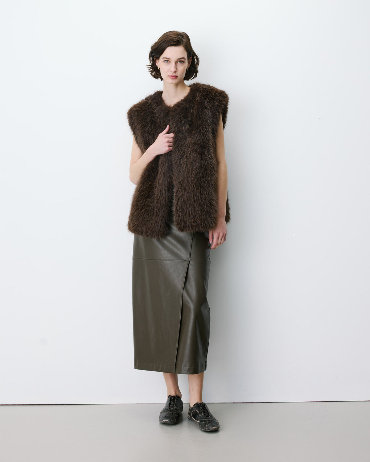 Veste droite sans manches en fausse fourrure chocolat Aelio