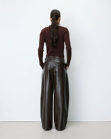 Pantalon barrel similicuir texturé chocolat Artius