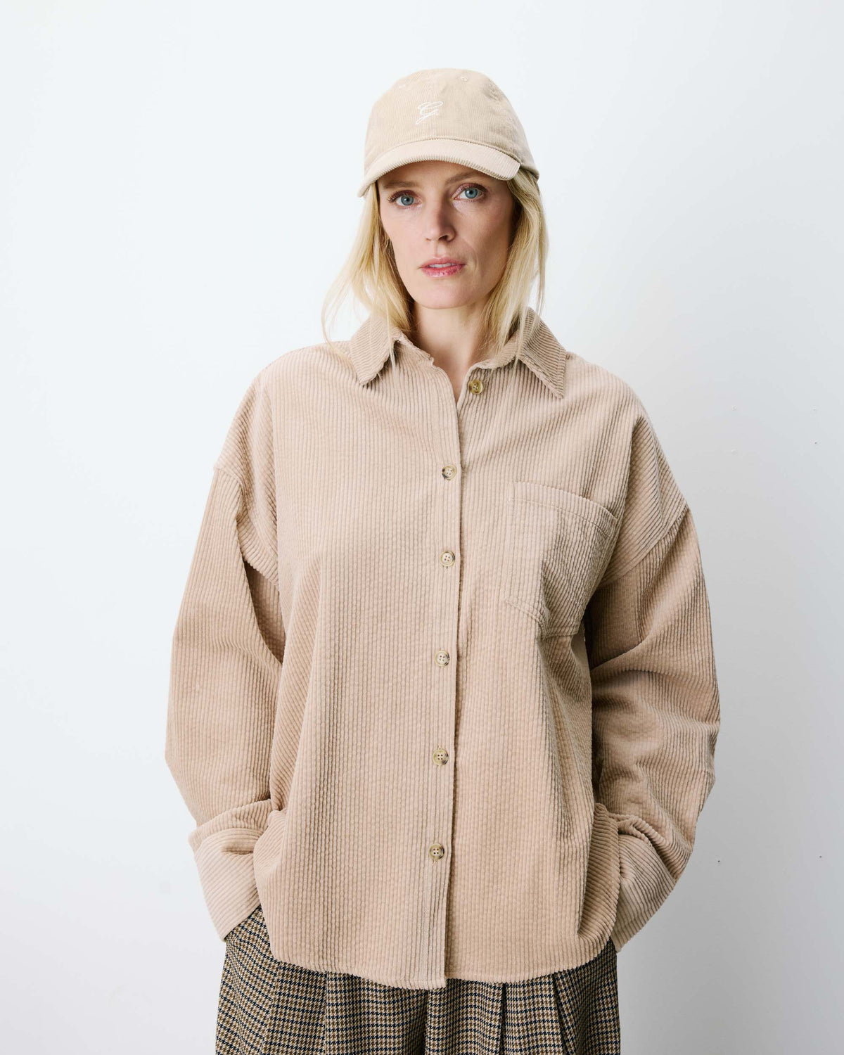 beige Ange
