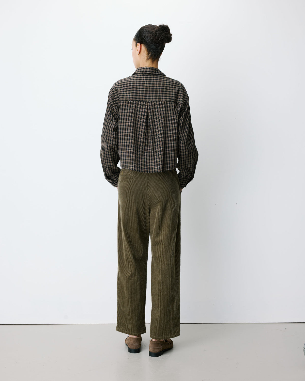 Chemise courte oversize en coton à carreaux noir Azelle