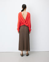 Pull ample en maille dos nu croisé sanguine Anthemis