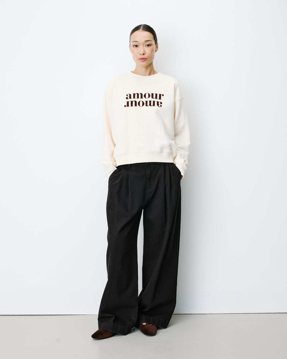 Sweat ample à message ecru Amery
