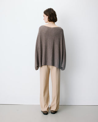 Pull poncho col bateau manches larges taupe Adela