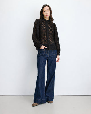 Blouse ample en dentelle boutonnée noir Anita