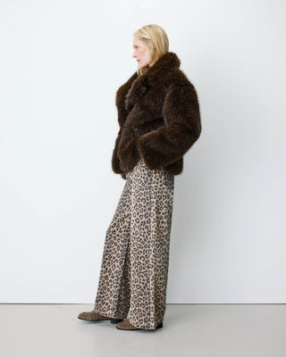Manteau fausse fourrure croisé chocolat Amy