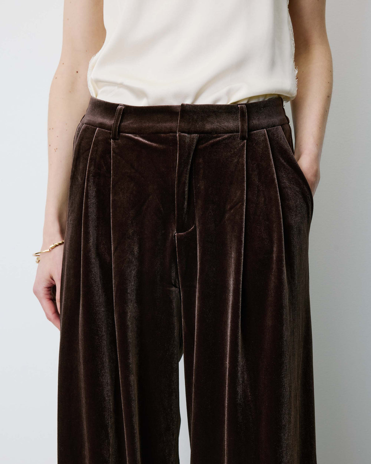 Pantalon tailleur oversize en velours chocolat Benson