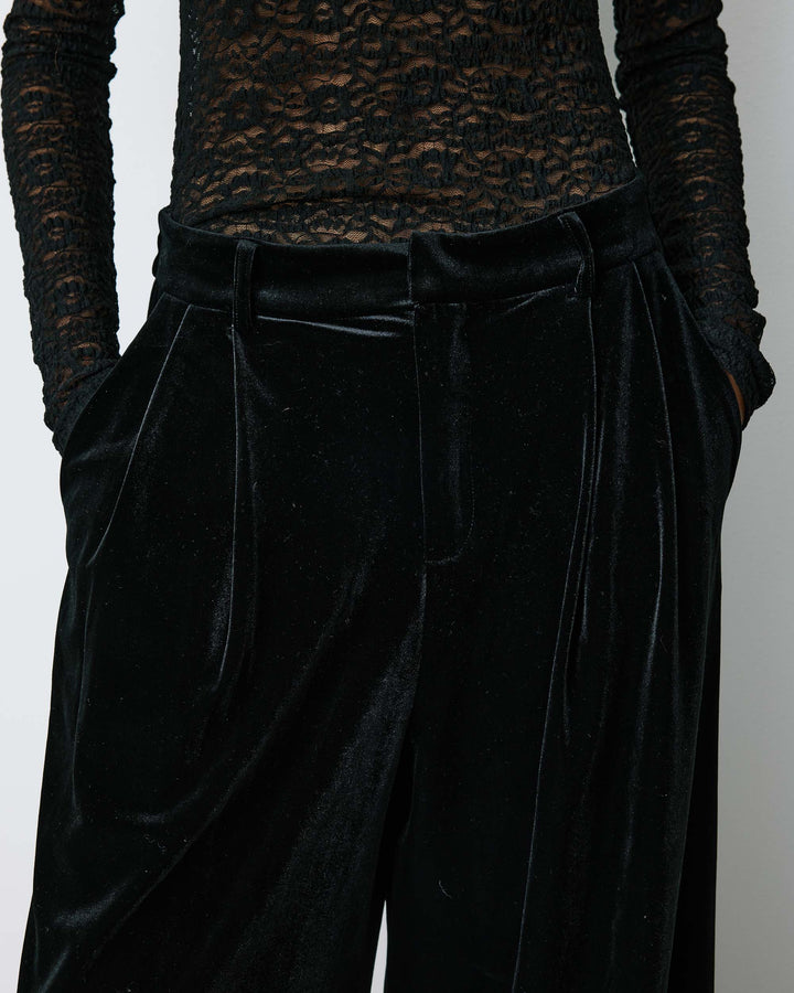 Pantalon tailleur oversize en velours noir Benson