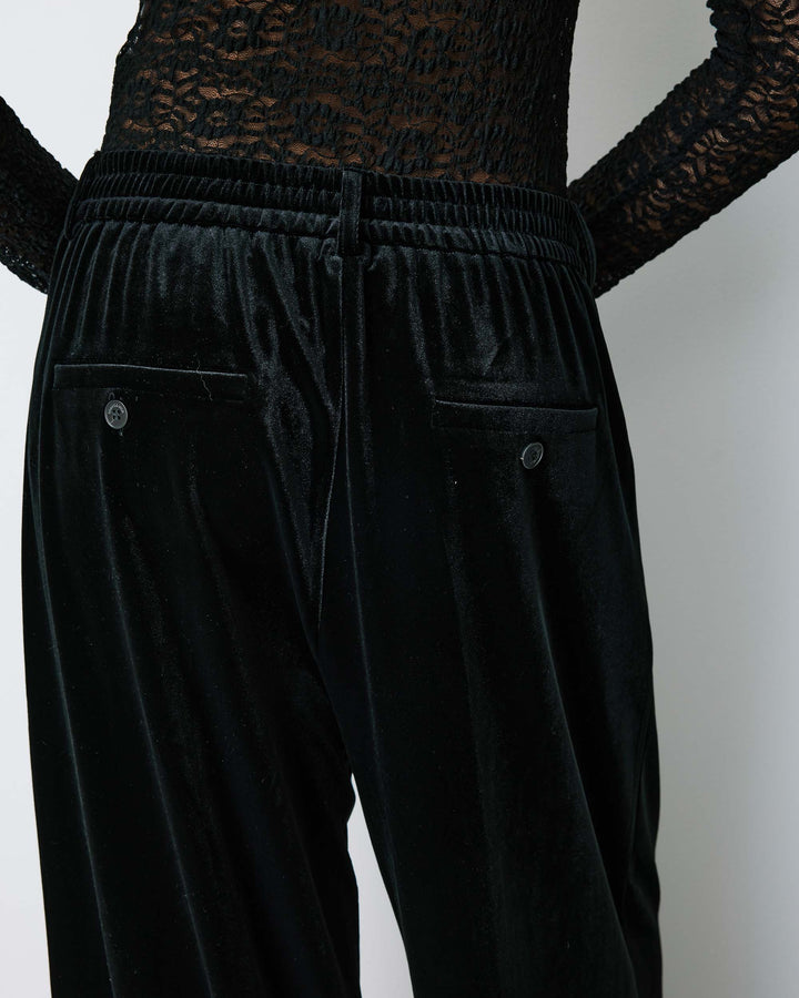 Pantalon tailleur oversize en velours noir Benson