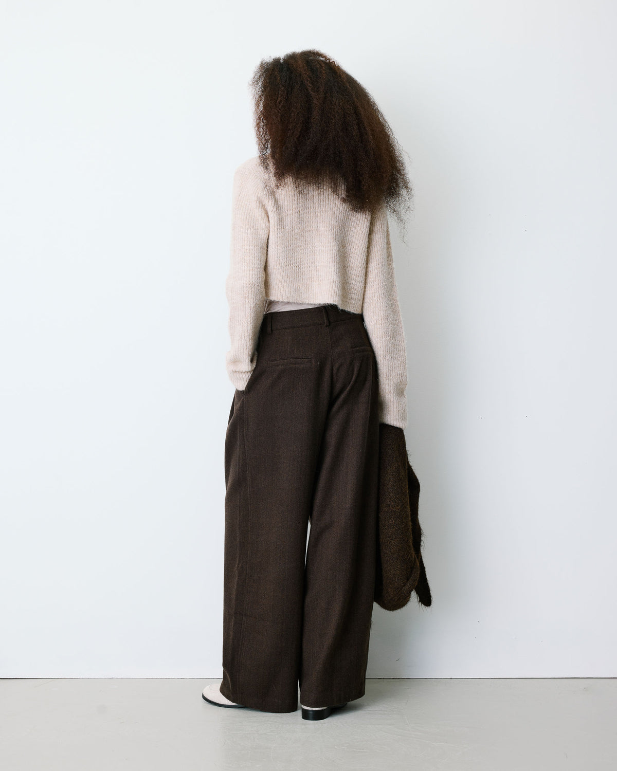 Pantalon tailleur large motif chevrons chocolat Bastien