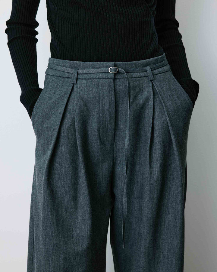 Pantalon tailleur oversize à plis ceinturé anthracite Barclay