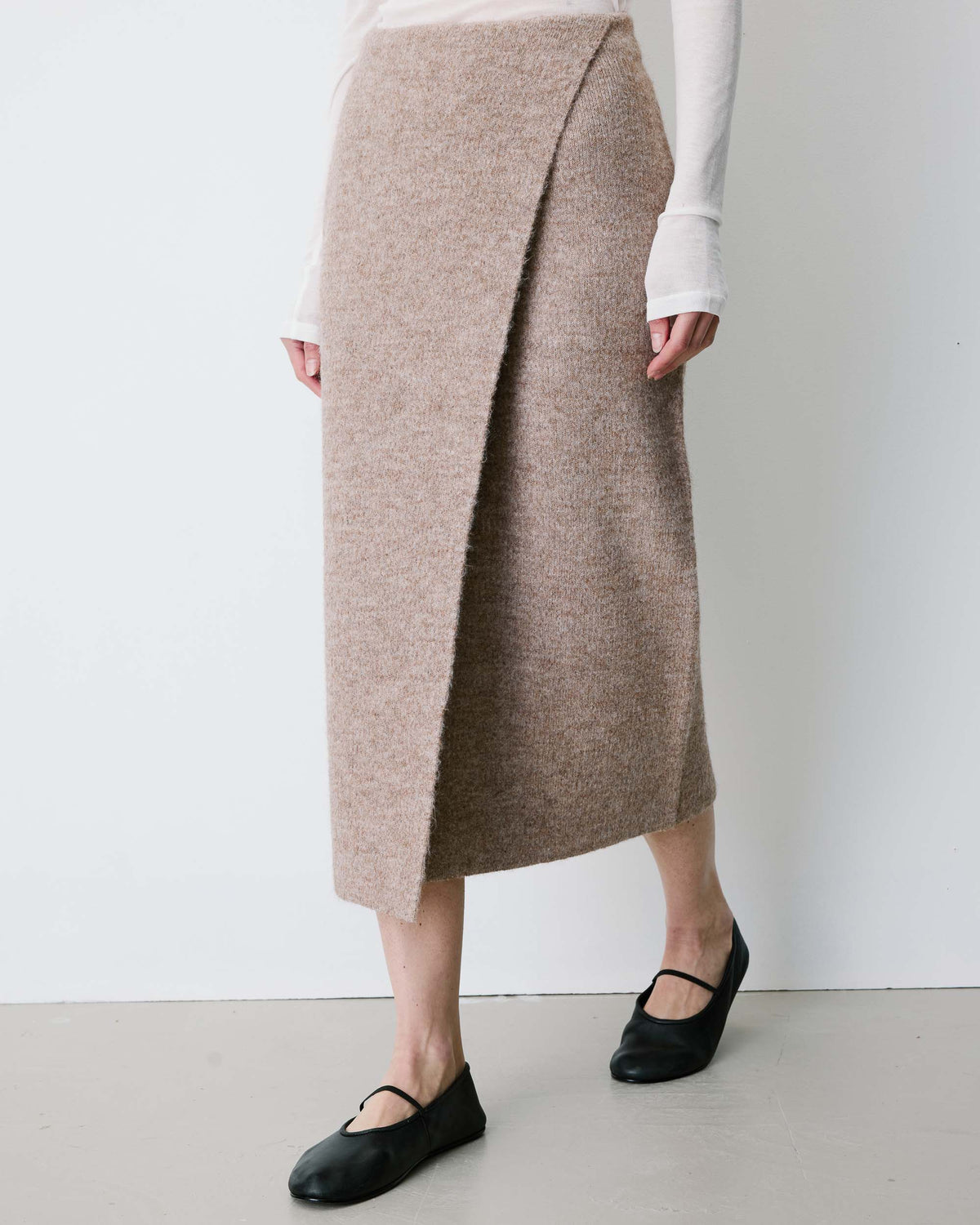 Langer Wickelrock aus Strick in mocha Biana