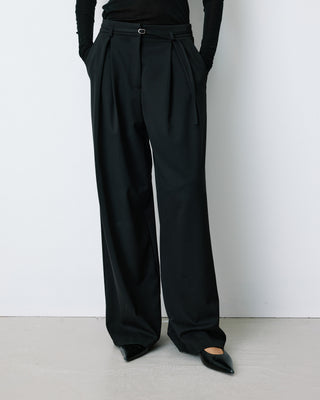 Pantalon tailleur oversize à plis ceinturé noir Barclay