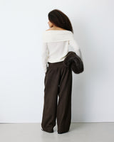 Pull à épaules dénudées manches longues ecru Bisou