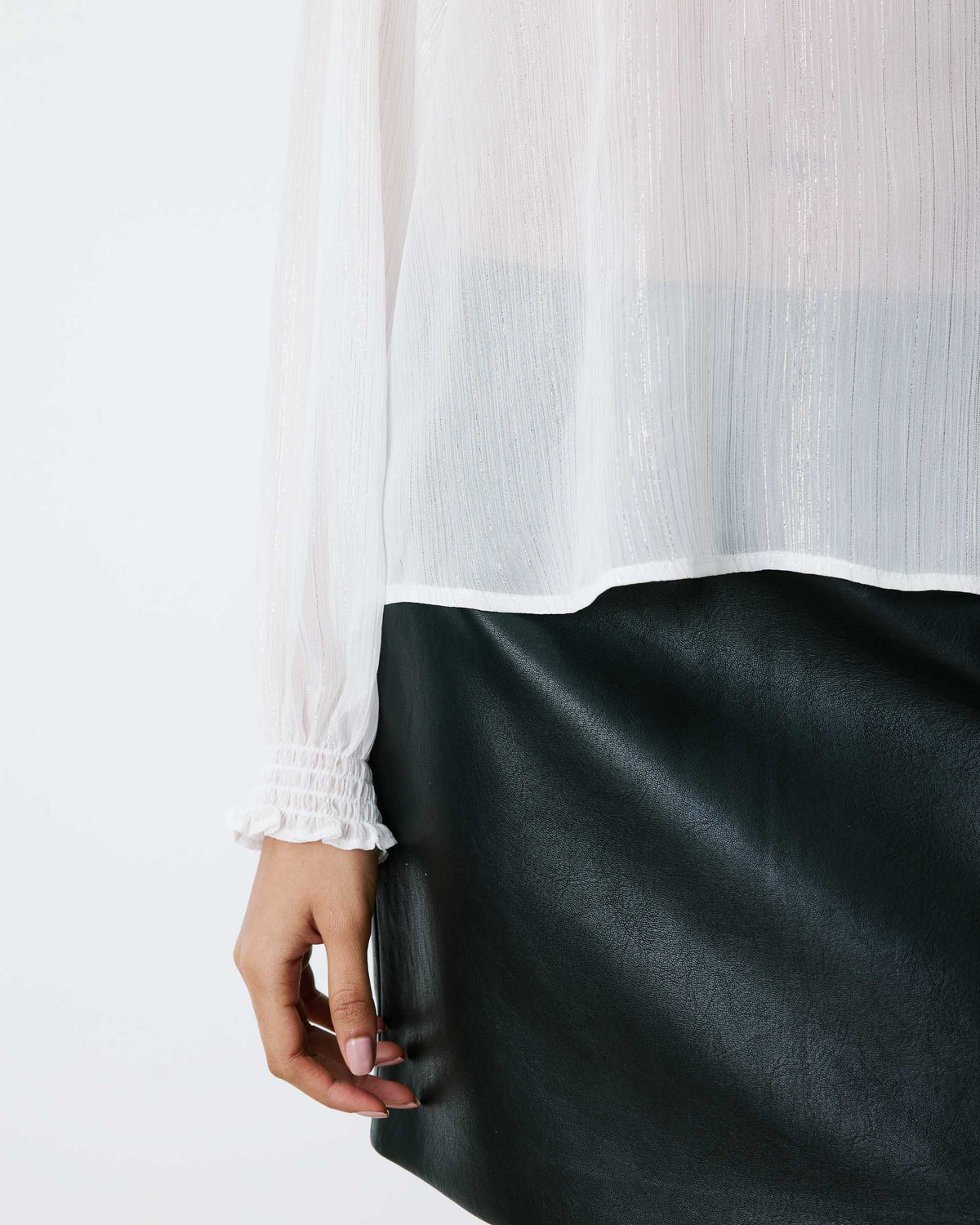 Blouse fluide transparente en mousseline lurex ecru Belinda