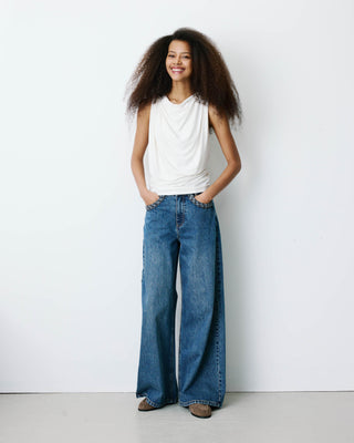 Sleeveless top with back buckle detail ecru Bunny