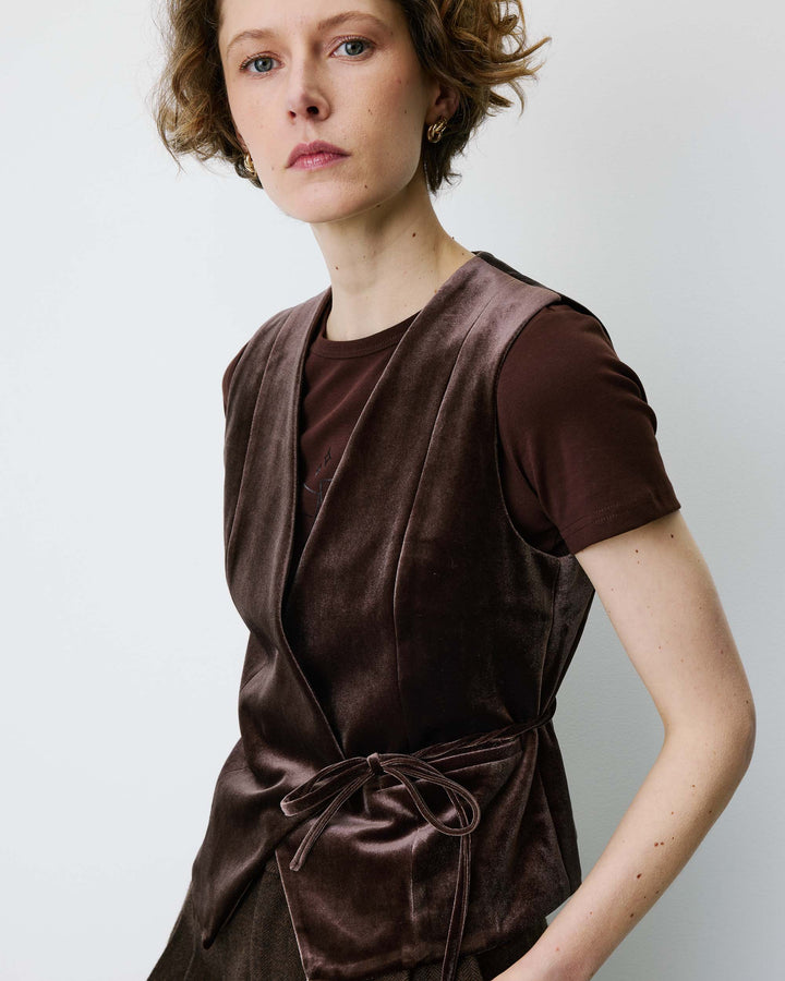Gilet tailleur velours sans manches à nouer chocolat Benny