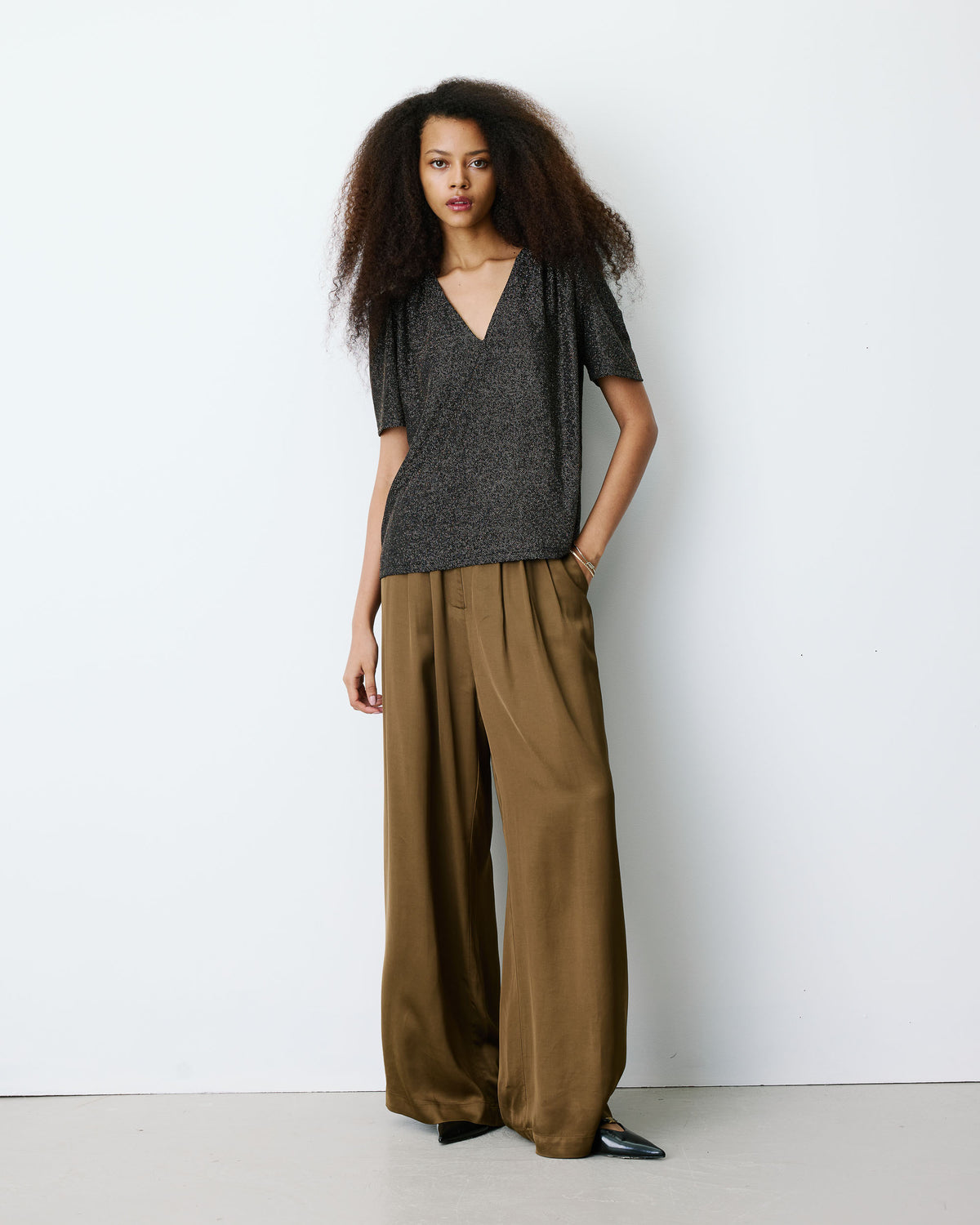 Top col V en jersey lurex manches courtes gold Basilic