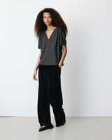 Top metalizado con escote en V silver Basilic