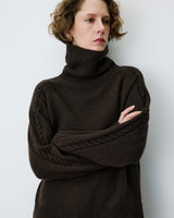 Oversized cable-knit turtleneck jumper chocolat Bastille