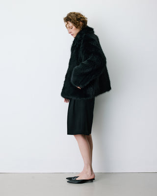 Faux-fur coat with a wide collar noir Billie