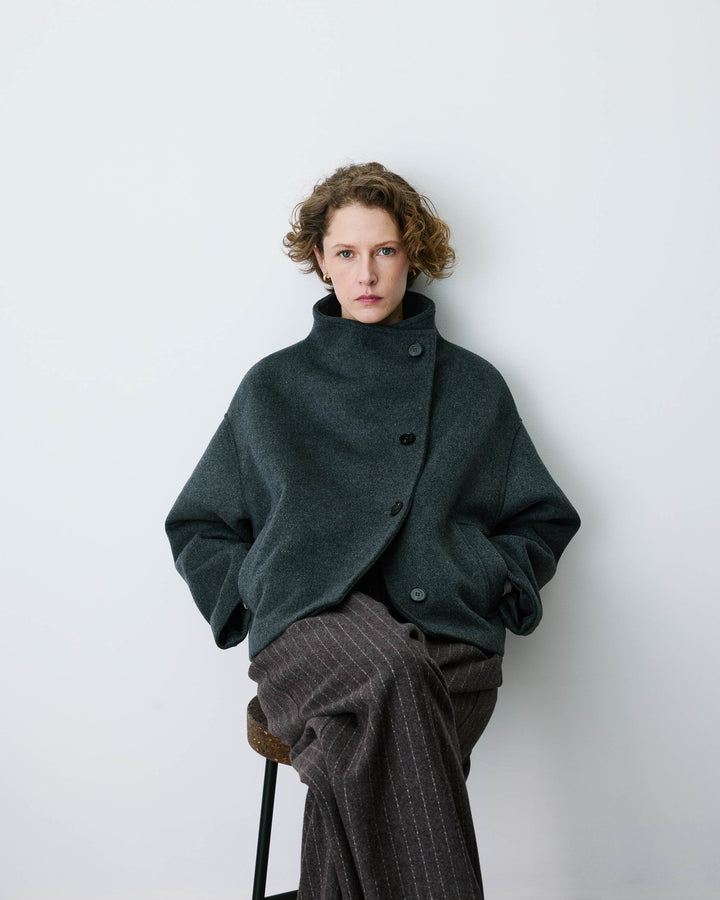 Manteau court col cheminée en laine mélangée anthracite Blanca