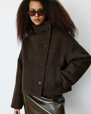 Manteau court col cheminée en laine mélangée chocolat Blanca