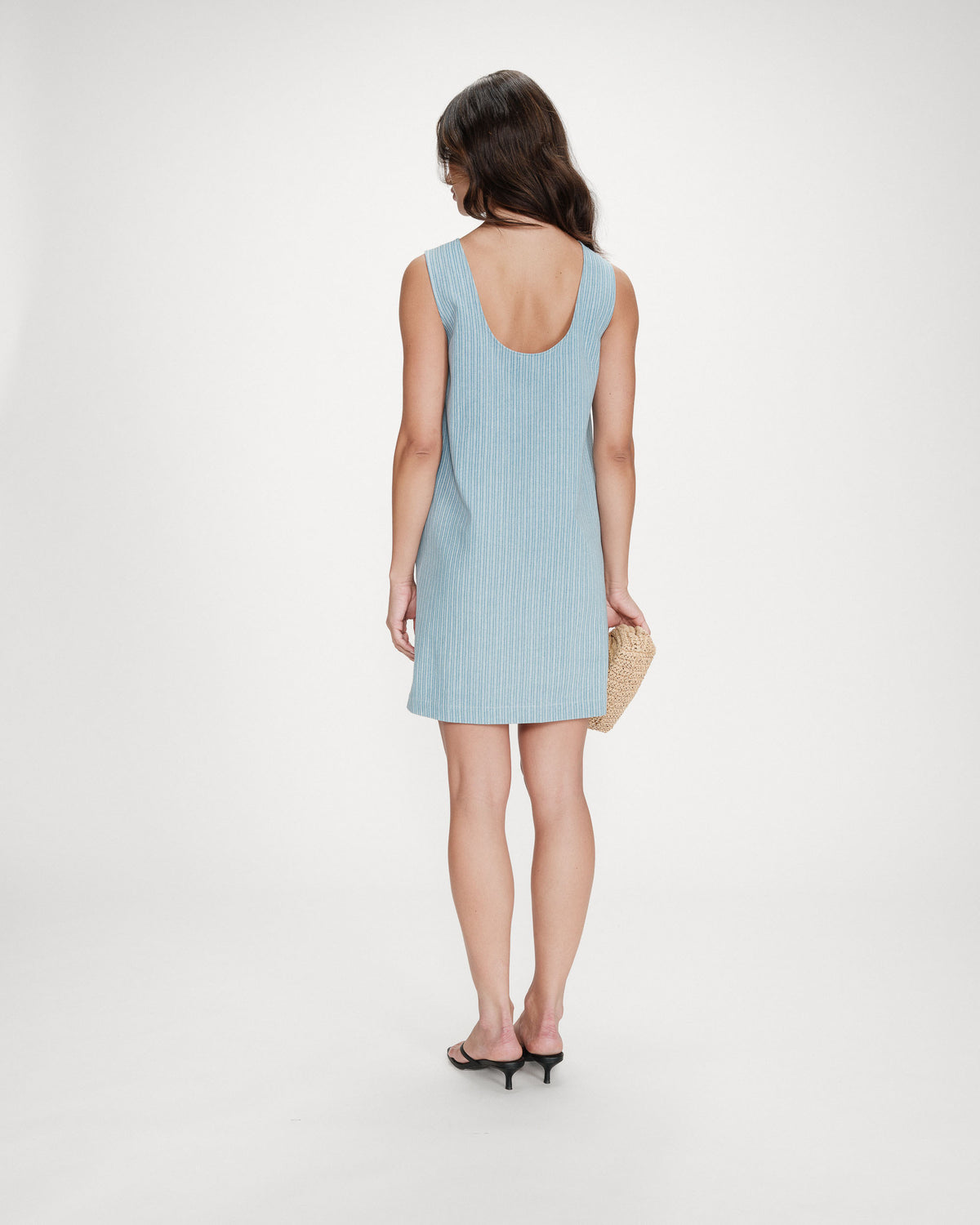Vestido corto recto sin mangas en denim stripedblue Vanessa