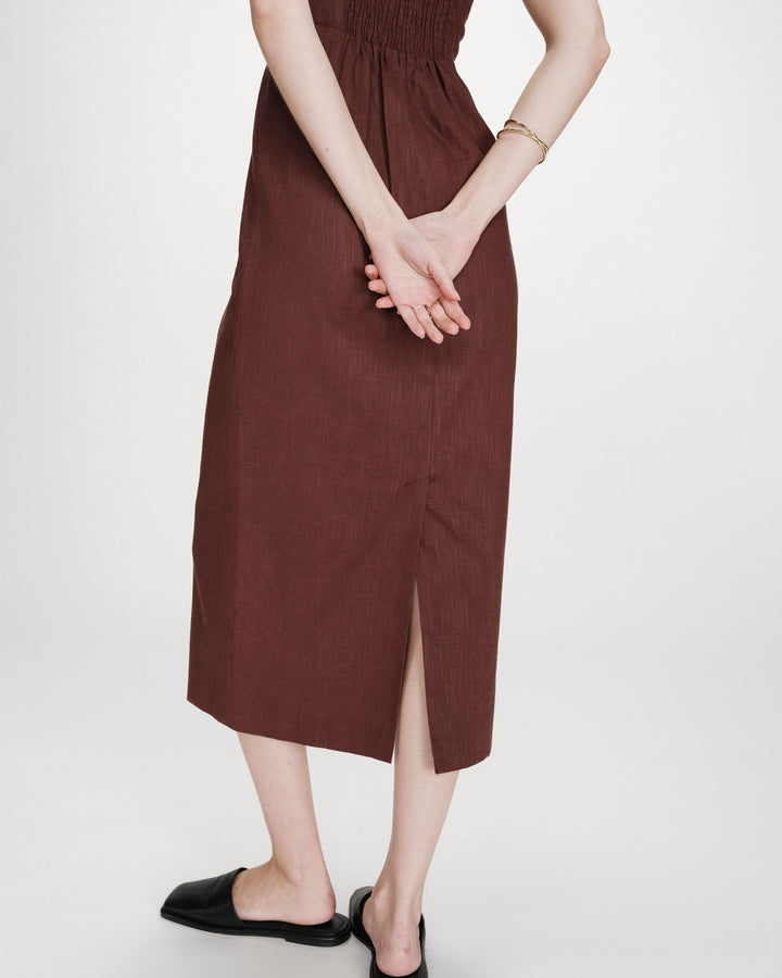 Fitted linen long dress with square neckline chocolat Veranys