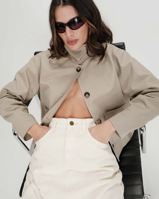 Veste courte en coton boutonnée à poches sauge Veronica