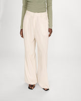 Pantalon tailleur droit en lin à fines rayures vanille Very
