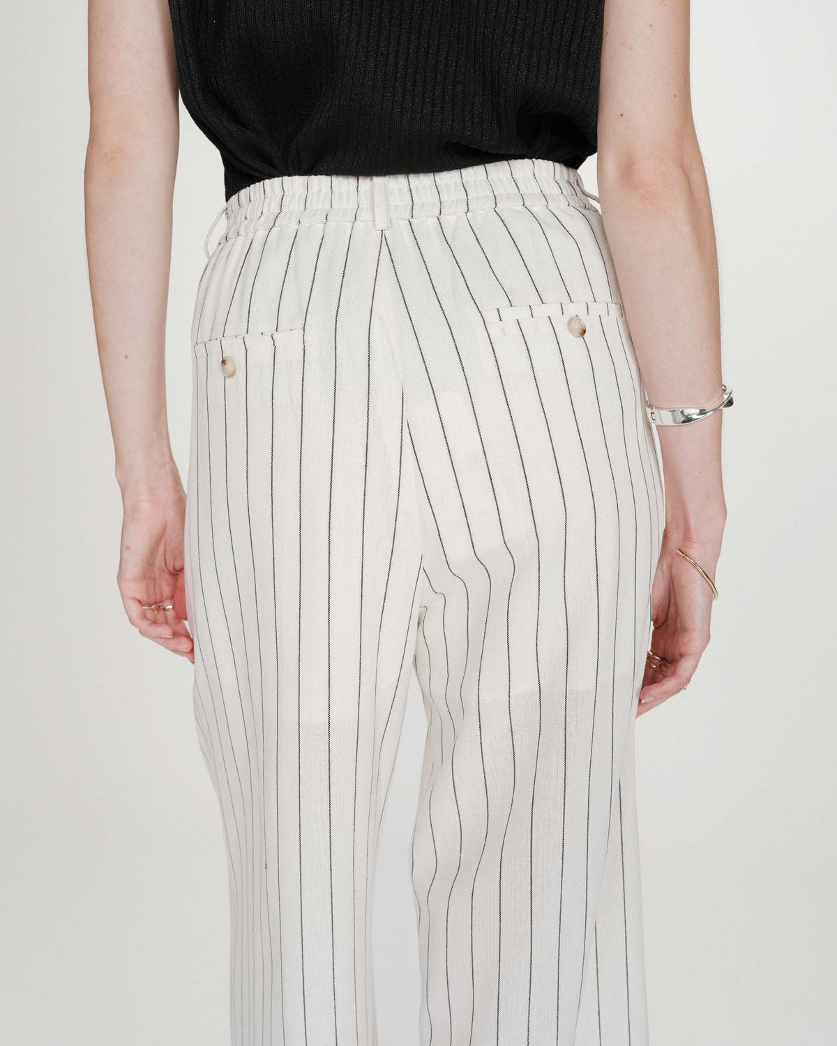 Pantalon tailleur droit en lin à fines rayures white Very