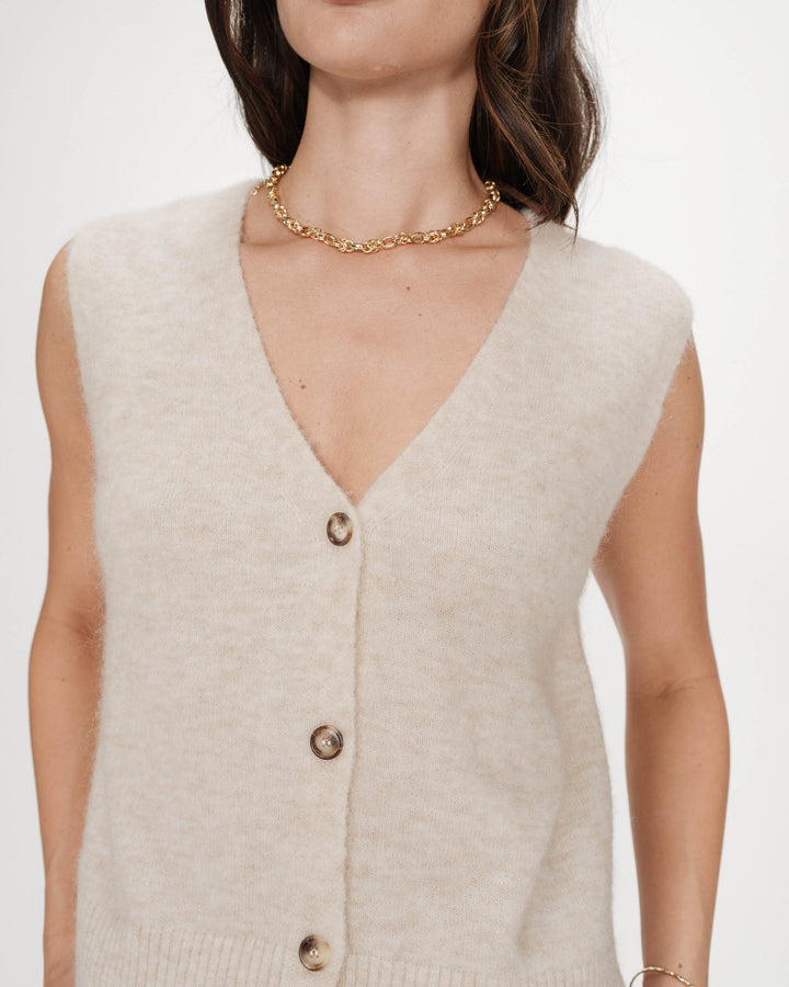 Cardigan sans manches boutonné col V sable Nars