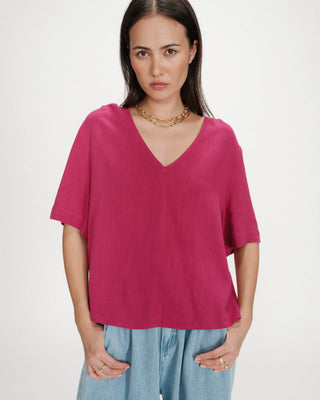 Fluid short-sleeve V-neck top pivoine Violon