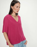 Top manches courtes fluide col V pivoine Violon