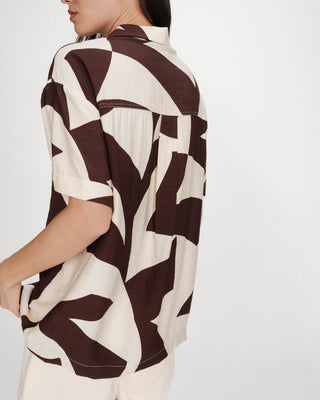 Chemise imprimée graphique chocolat Veil