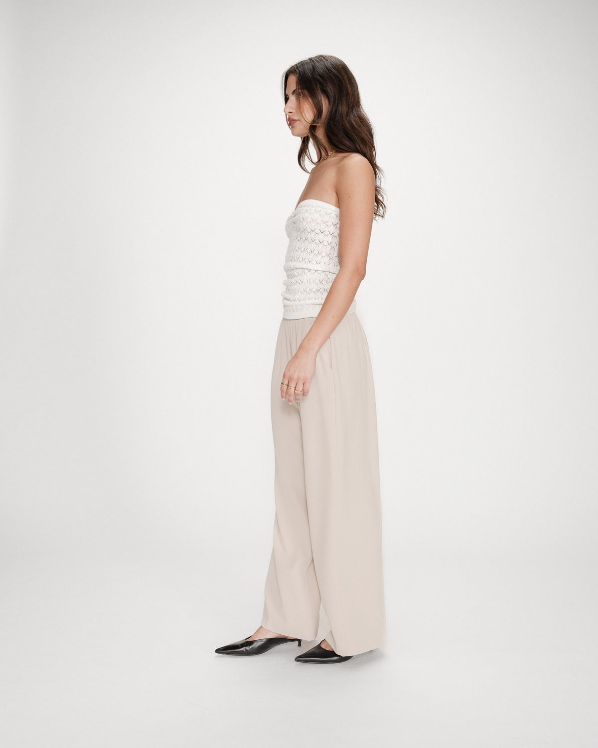 Fitted knit sweetheart bustier top ecru Valazzio