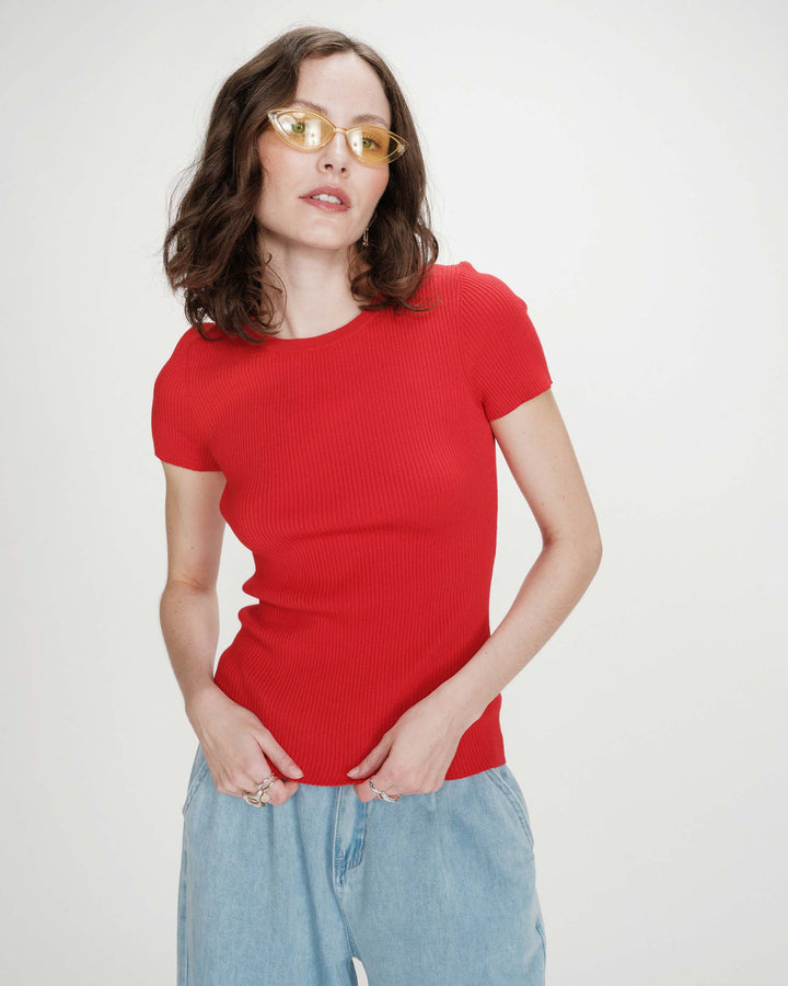 Pull en fine maille ajusté manches courtes rouge Vendredi