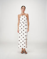 Robe longue ajustée à pois dos nu ecru Wyella