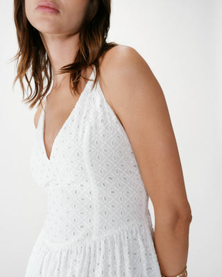 white Wimala