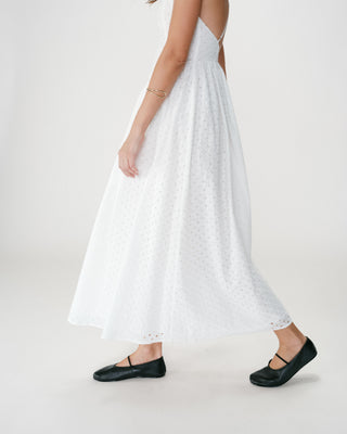 white Wimala