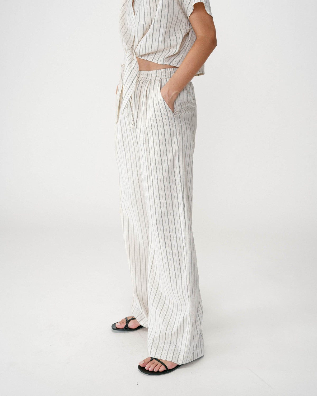 Pantalon ample en lin et tencel rayé sable Weston
