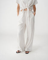 Pantalon ample en lin et tencel rayé sable Weston