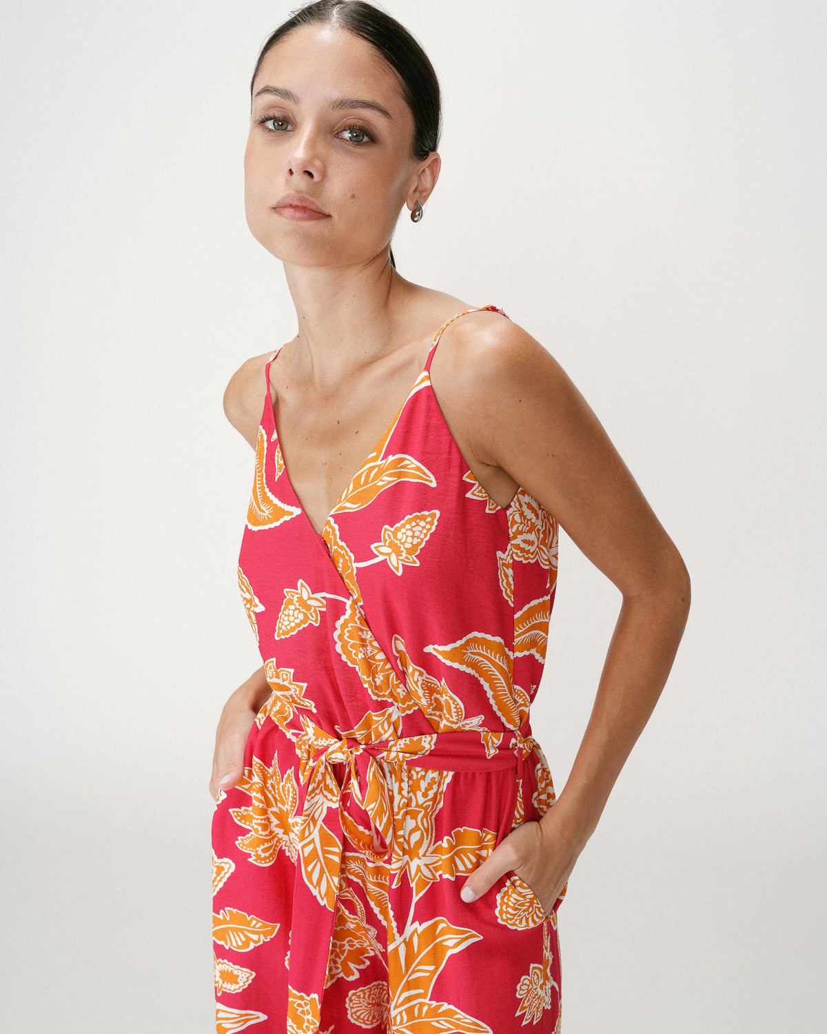Wrap jumpsuit with straps fuchsia Wilderose