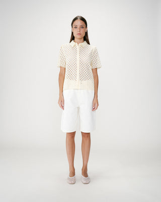 Chemise en dentelle manches courtes jaune Waverine