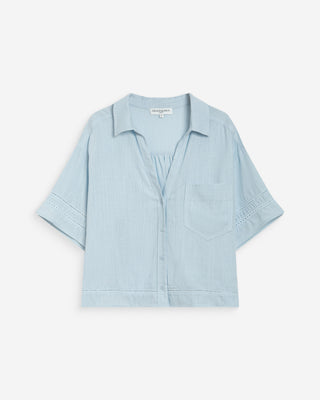 Chemise large manches courtes détails dentelle ciel Winka